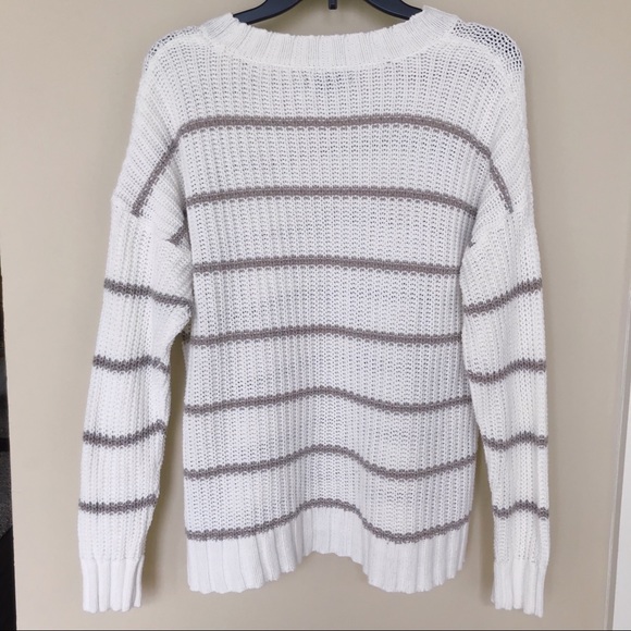 American Eagle sweater M - Picture 3 of 4